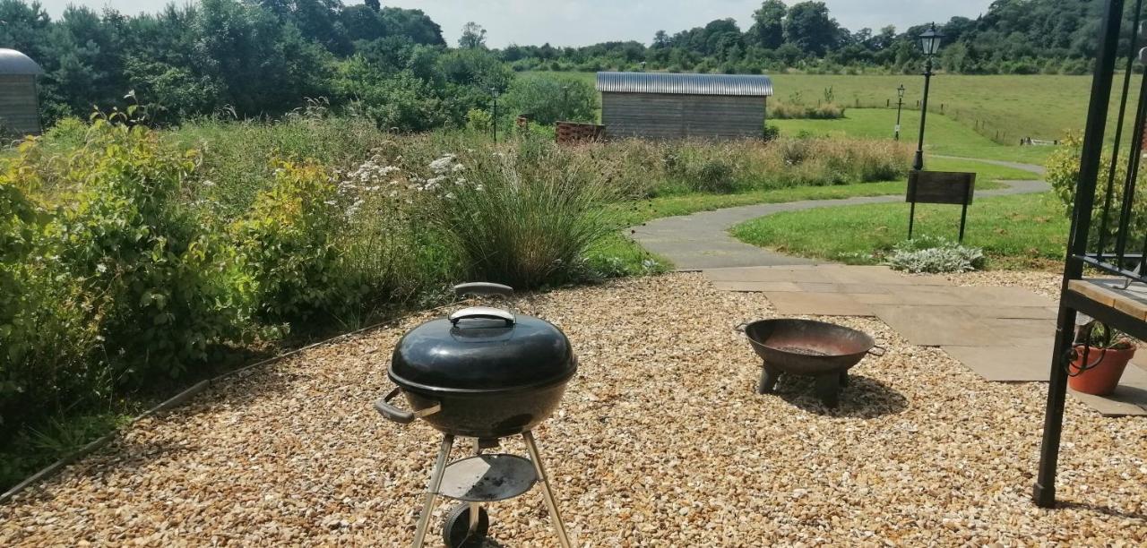 Fair Farm Hideaway Villa Waltham on the Wolds Exterior foto