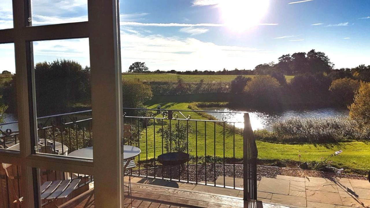 Fair Farm Hideaway Villa Waltham on the Wolds Exterior foto