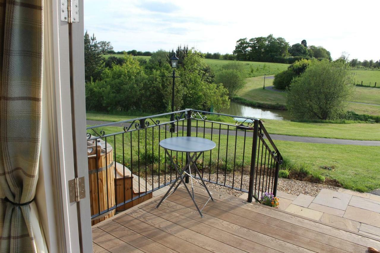 Fair Farm Hideaway Villa Waltham on the Wolds Exterior foto